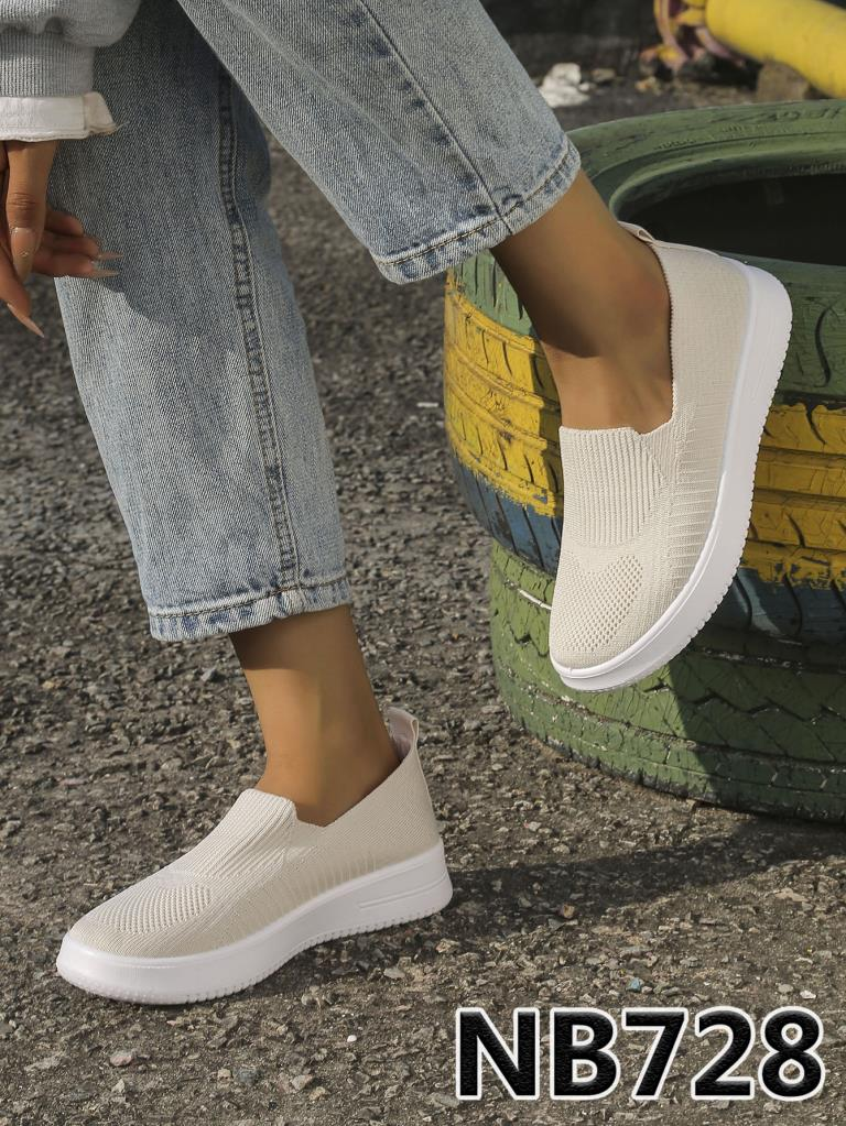 Buty sportowe damskie Roz 36-41 / 12 par 1